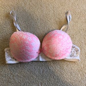 Adorable Pink Lace Bra!